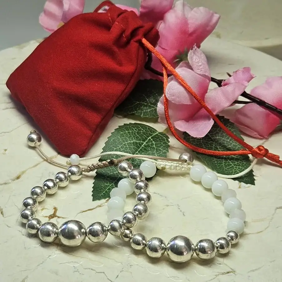 Pulsos y collares personalizados's photo #1