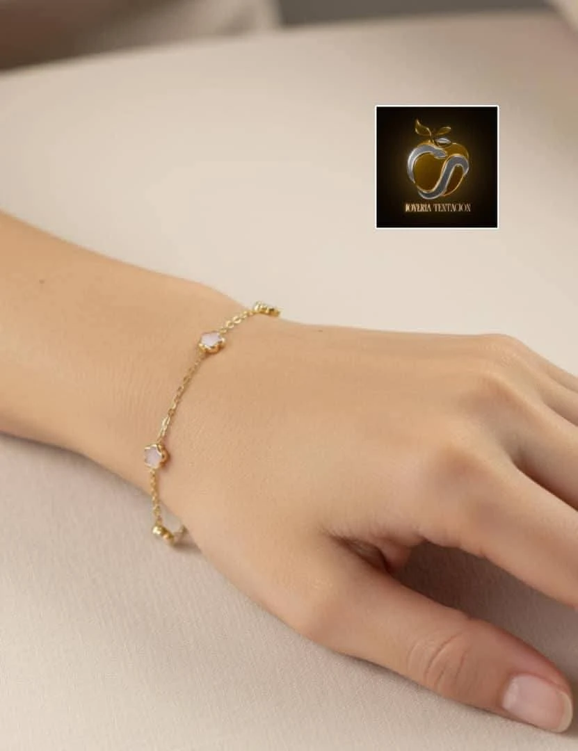 Pulso van cleef de colores's foto | Joyería Tentación |  BizneCubano