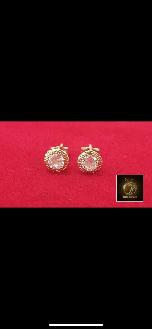 Aretes versace con piedras's foto | Joyería Tentación |  BizneCubano