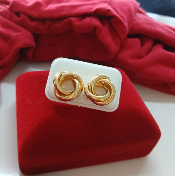 Aretes enrollados grandes's foto | Joyería Tentación |  BizneCubano